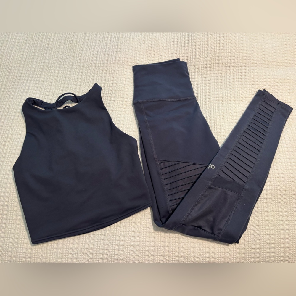 Alo Movement Set